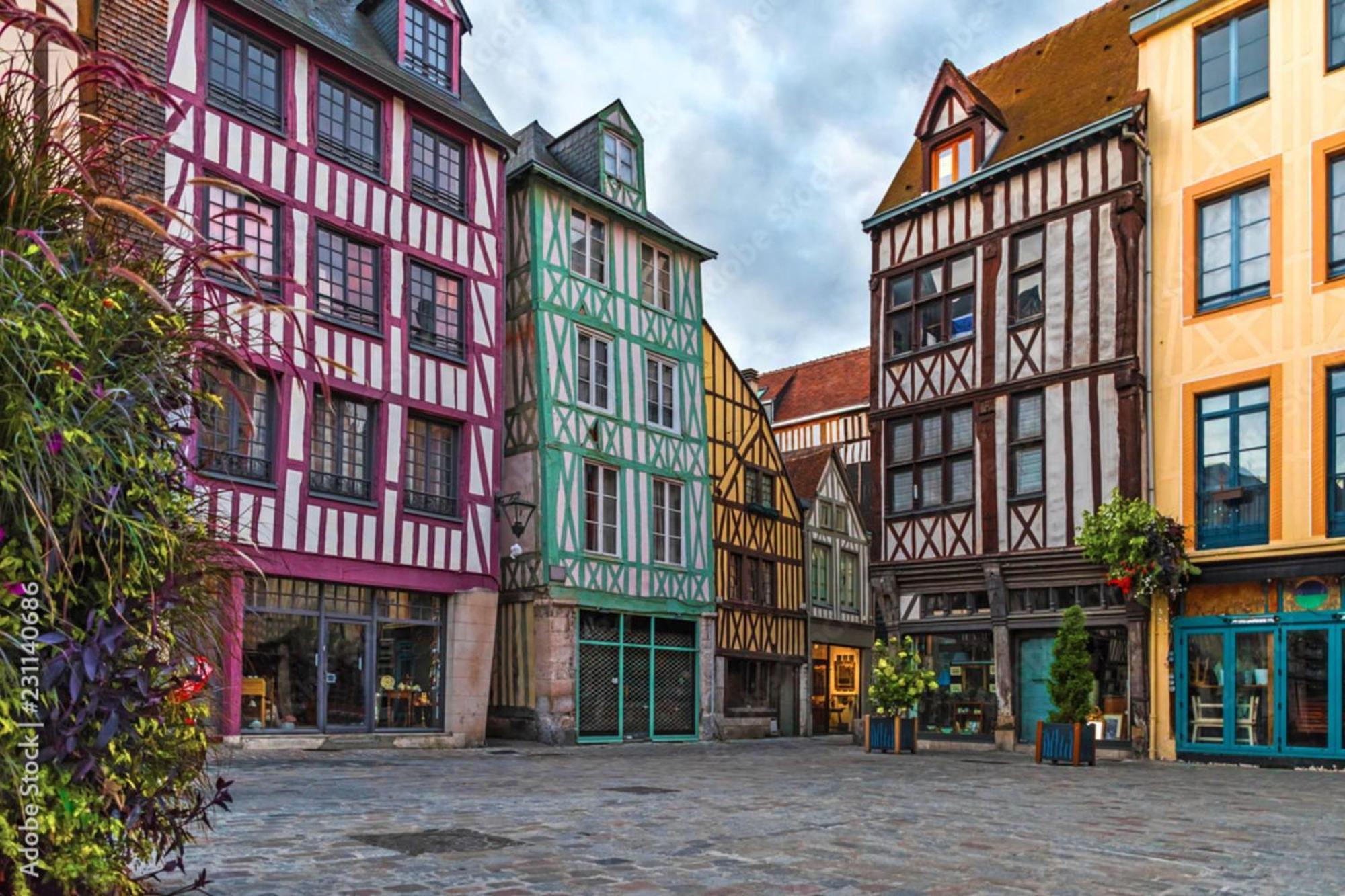 Le F2 Rue Du Gros Horloge A Rouen!